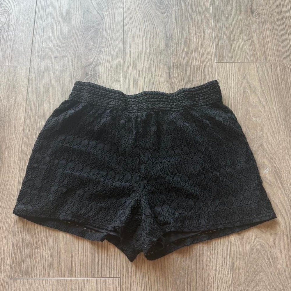 Black‎ Lace Textured Shorts Joe B by Joe Benbasset Size Large Elastic Waist Boho